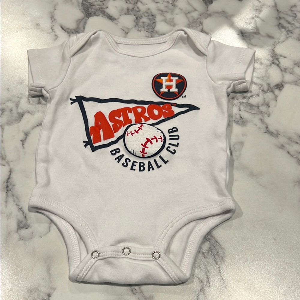 Genuine Merchandise Astros Baby Onesie - White and Navy